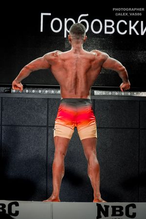 MEN'S PHYSIQUE